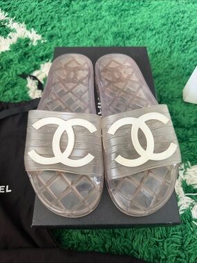 Chanel clear PVC pool lounge slides for women size EU 40 US 10